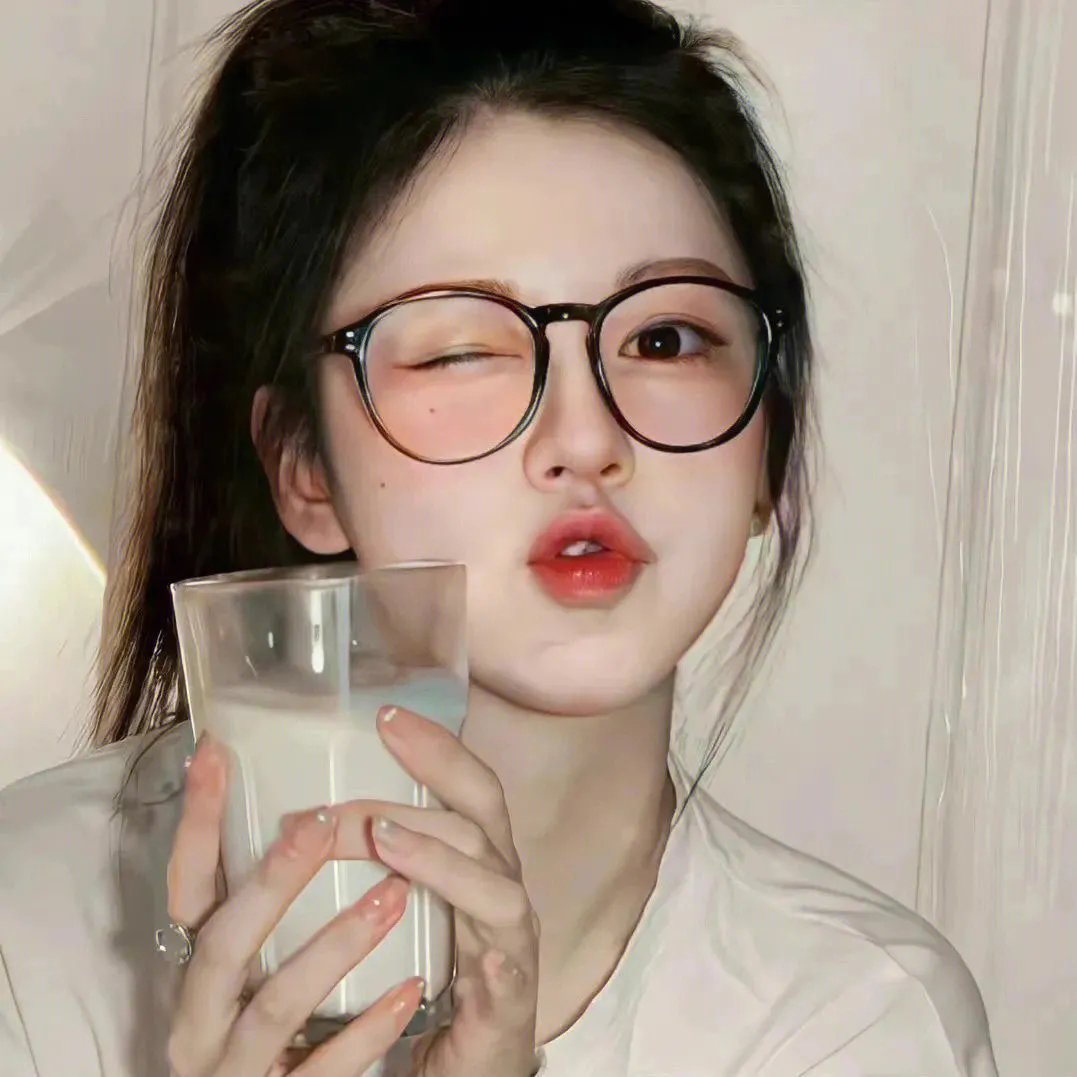 女孩和蜘蛛